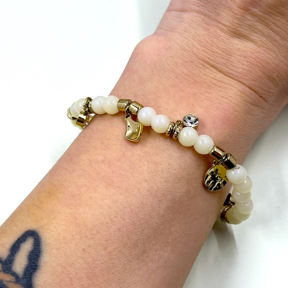 Vintage Y2K Beaded Gold Charm Bracelet - Picture 3 of 5